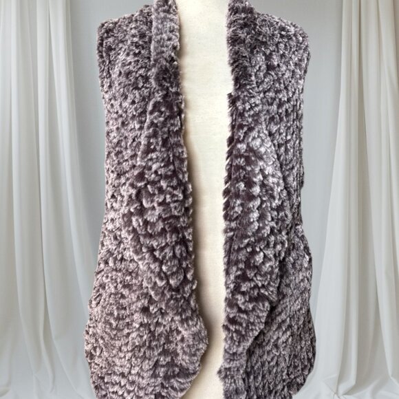 Love Token Faux Fur Waterfall Vest Purple Open Front w/ Pockets Women's Sz S NWT - Picture 1 of 12